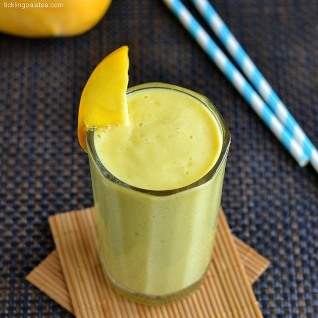 Mango-Oats-Smoothie Mango-Oats-Smoothie