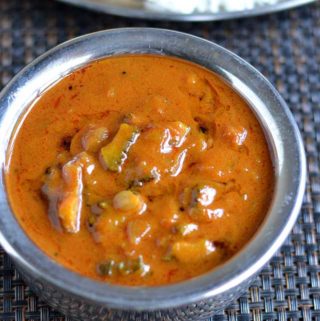 pavakkai puli kulambu