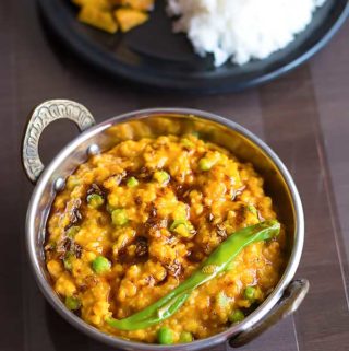 bhaja muger dal recipe