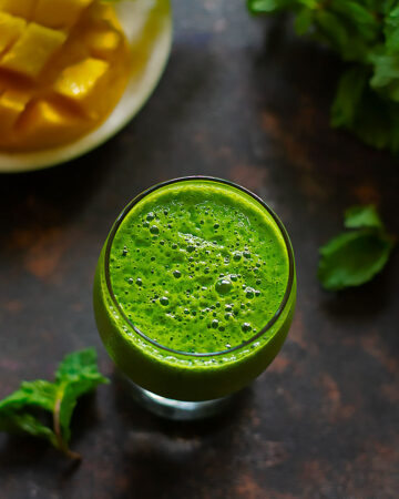 mango green smoothie recipe